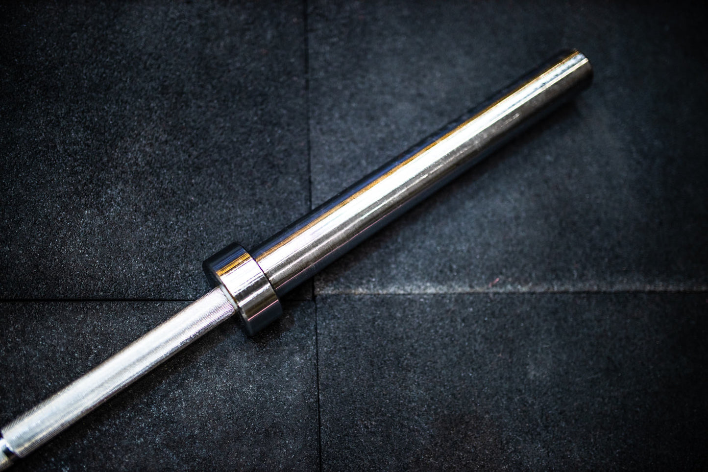 Black Zinc Olympic Barbell (Male-20k) (Used)